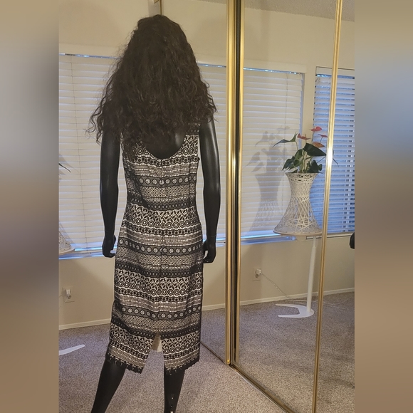 CeCe by Cynthia Steffe Sheath Dress - Picture 3 of 10